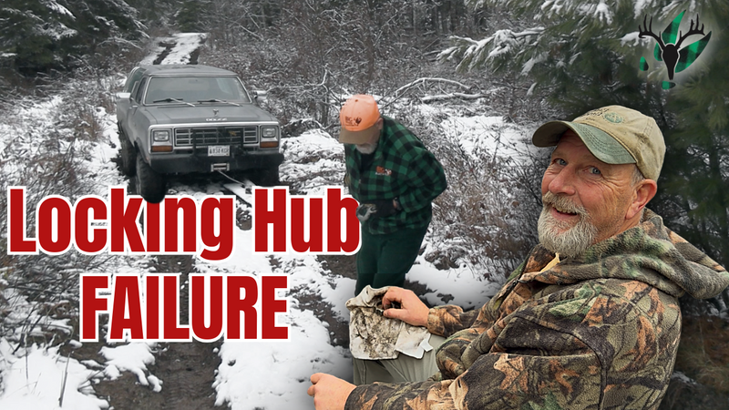 VIDEO: Locking Hub FAILURE on Hal's Ramcharger | Winching out and Fixing the Hub