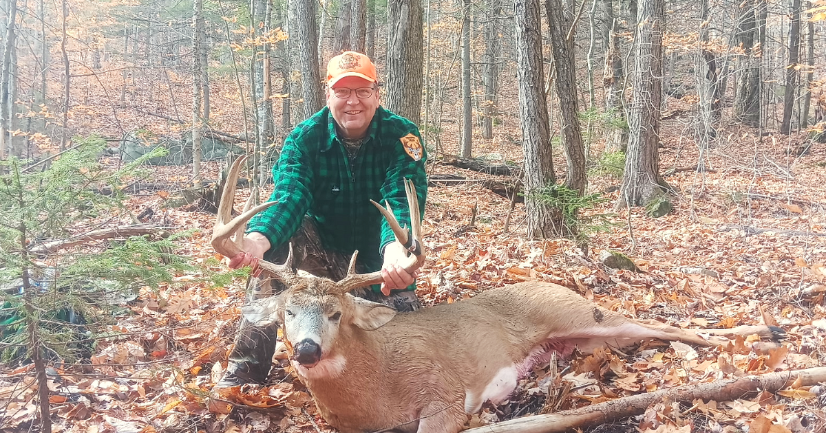 Success Stories: Richard's best racked buck and his 4th 200 pounder ...